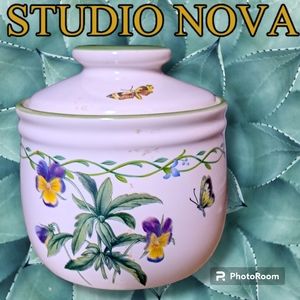 STUDIO NOVA "Garden Bloom" Ceramic Floral Pot & Lid Oven to Table 4"x4"x4"
